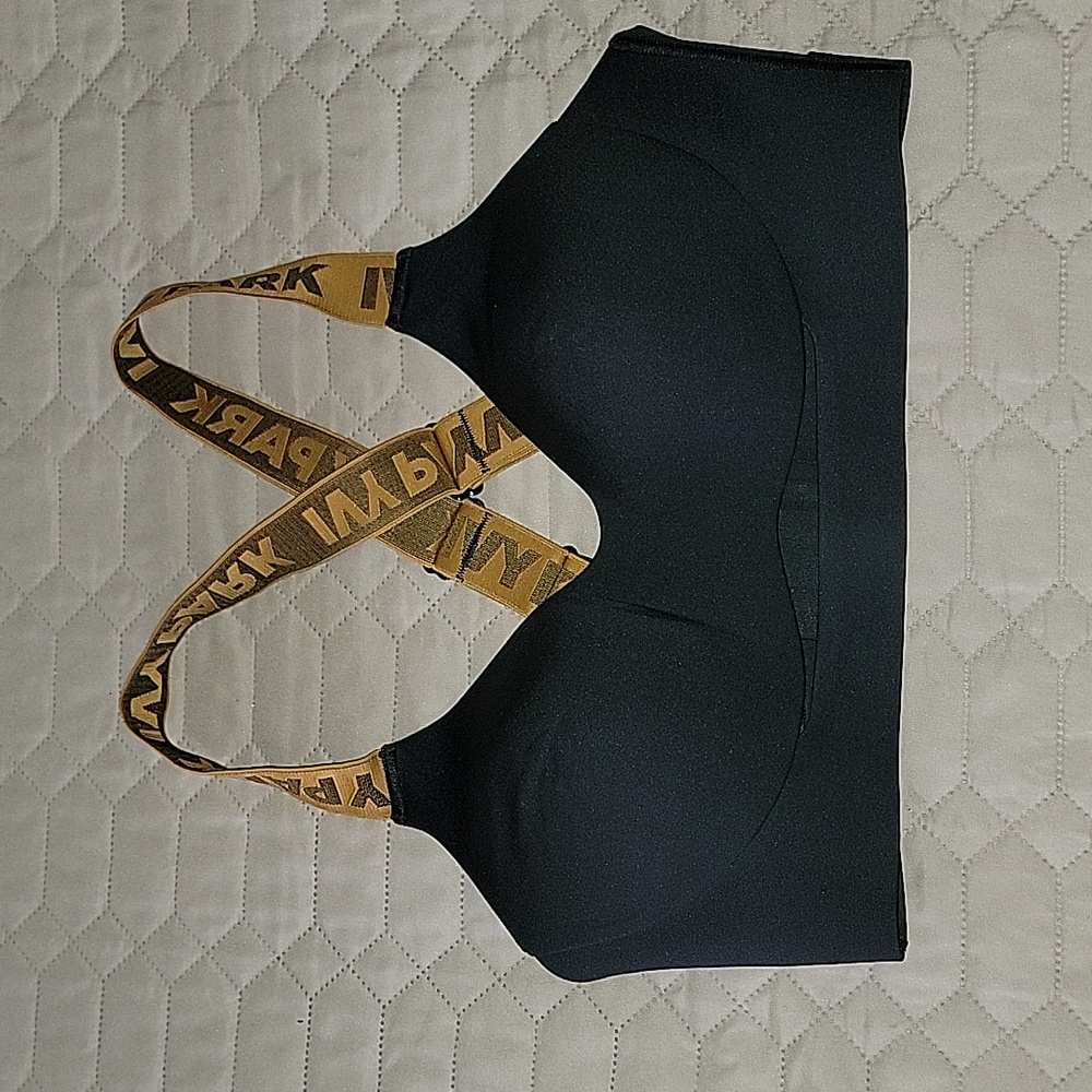Ivy Park X Adidas Cut Out Sports Bra - Picture 3 of 6